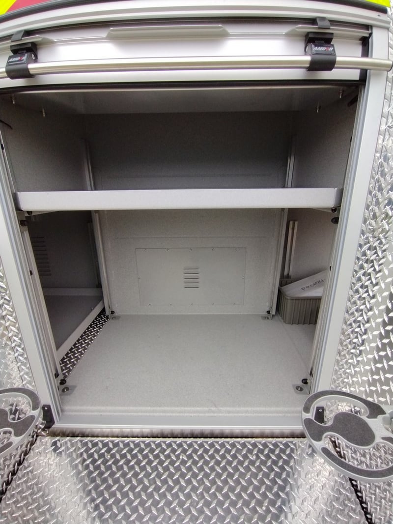 MacQueen Emergency B 306 jpg