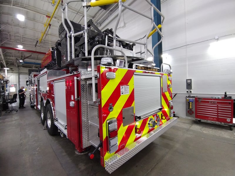 MacQueen Emergency C 10 JPG