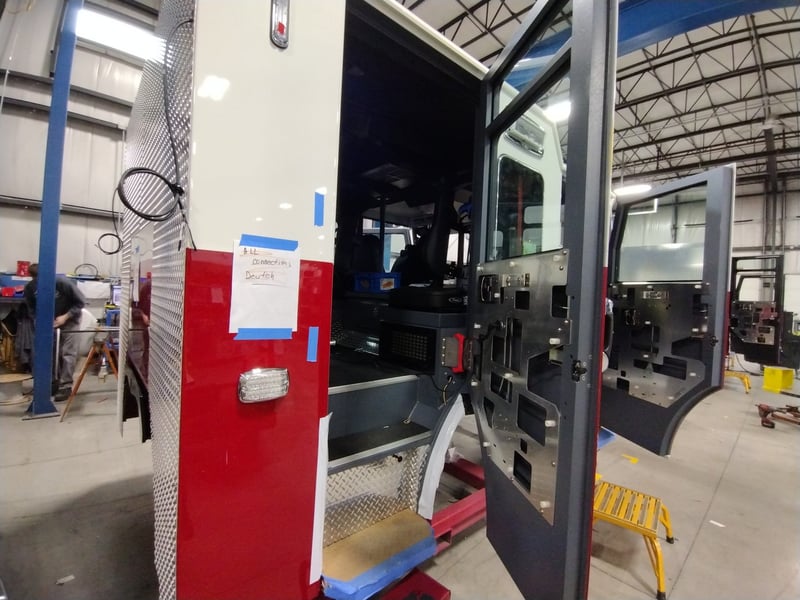 MacQueen Emergency C 33 JPG