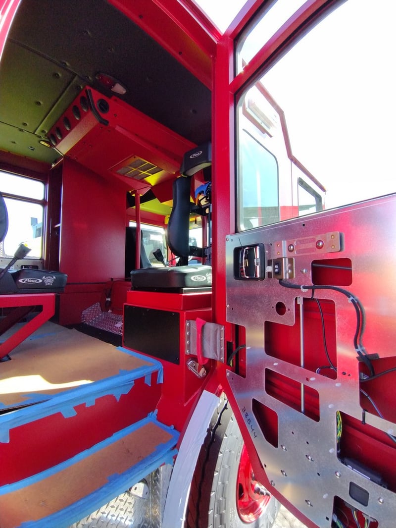 MacQueen Emergency E 34 jpg