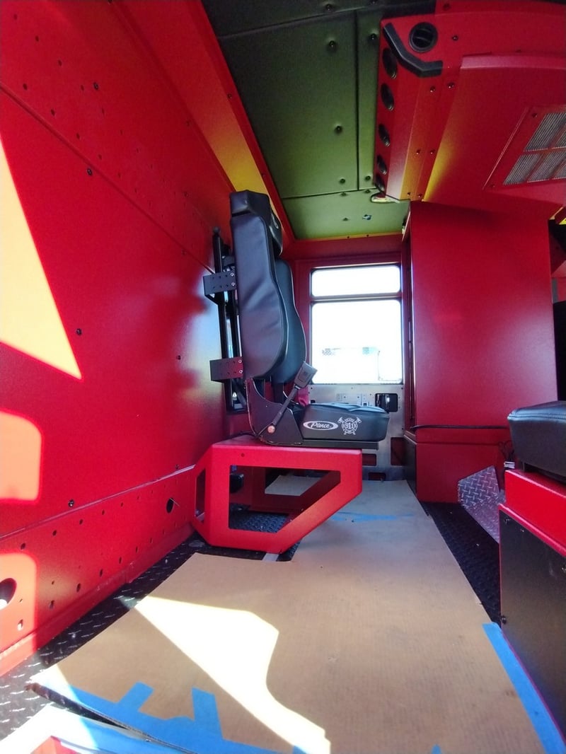 MacQueen Emergency E 36 jpg