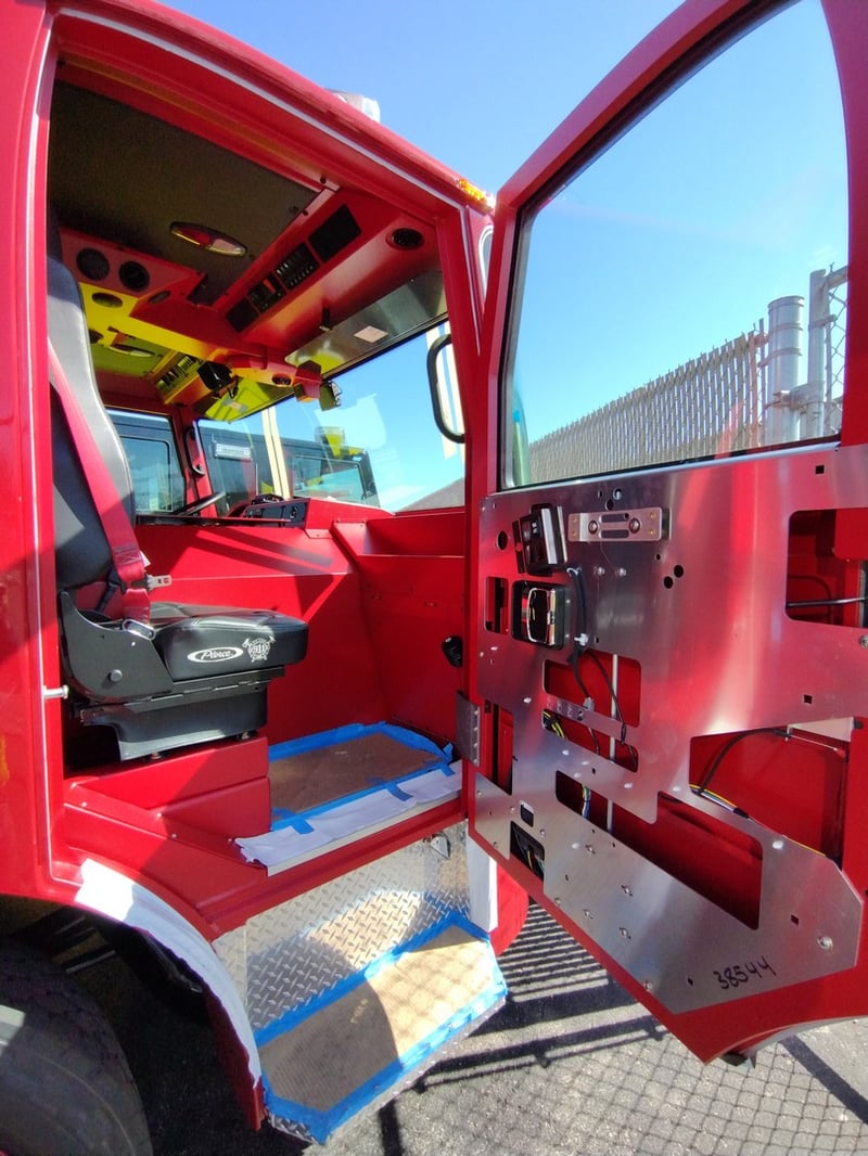 MacQueen Emergency E 37 jpg