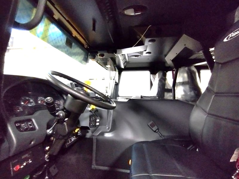 MacQueen Emergency E 73 jpg