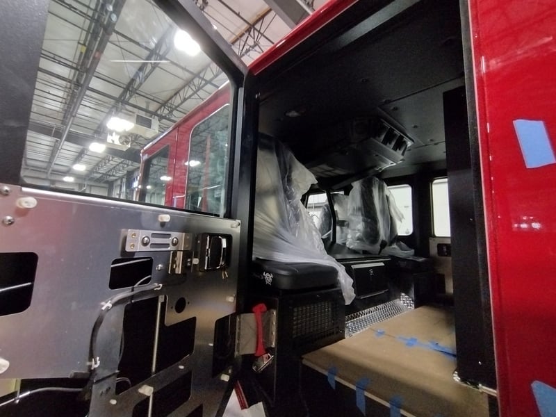 MacQueen Emergency E 76 jpg