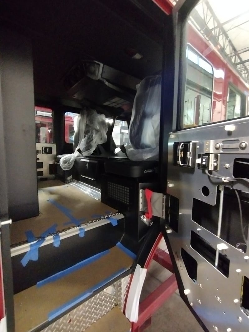 MacQueen Emergency E 88 jpg