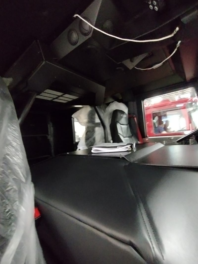 MacQueen Emergency E 93 jpg