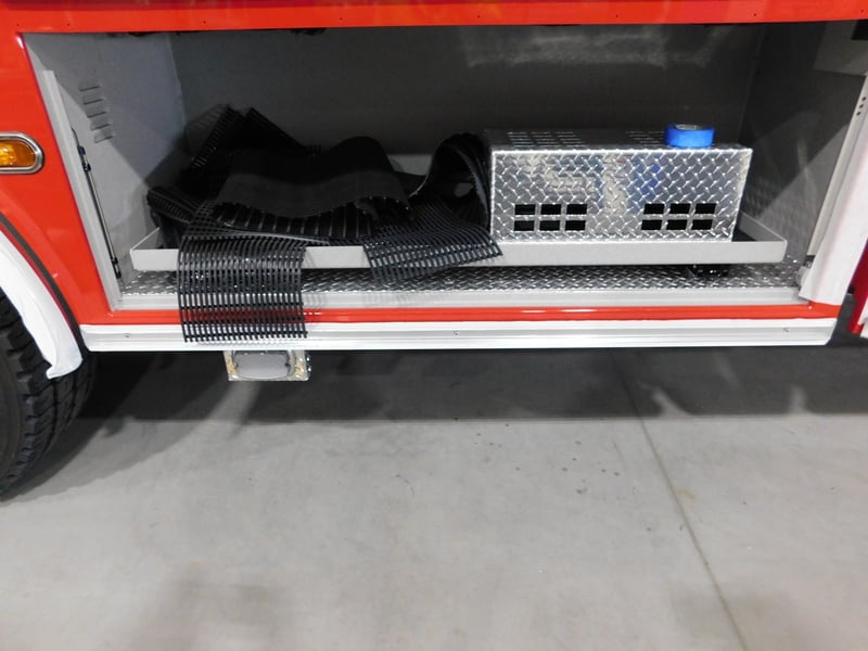 MacQueen Emergency Equipment 05 26 (103) JPG