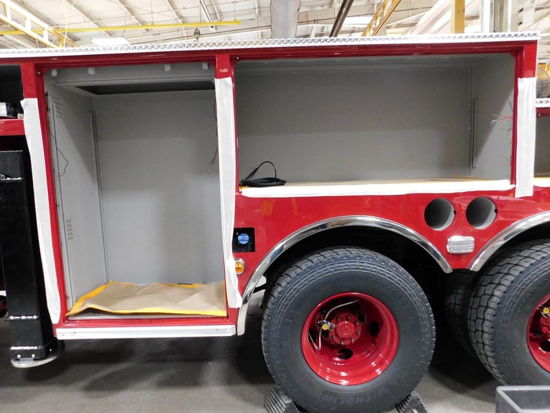 MacQueen Emergency Equipment 05 06 (100) JPG
