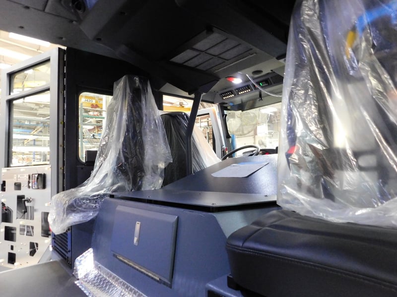 MacQueen Emergency Equipment 05 06 (114) JPG