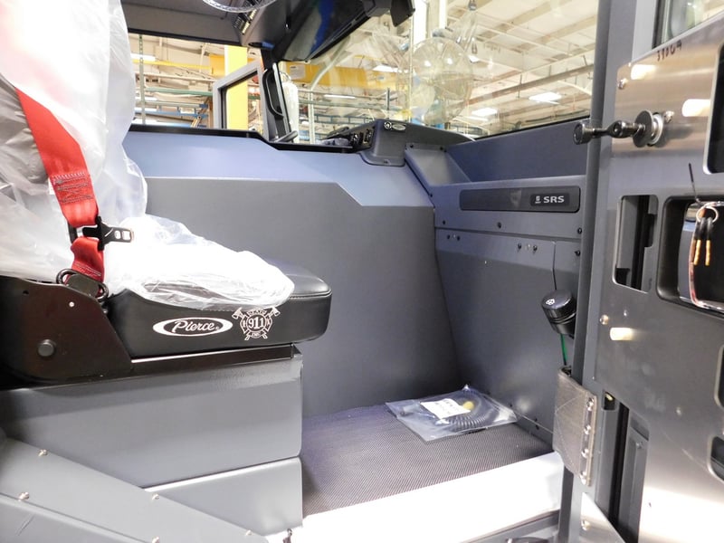 MacQueen Emergency Equipment 05 06 (117) JPG