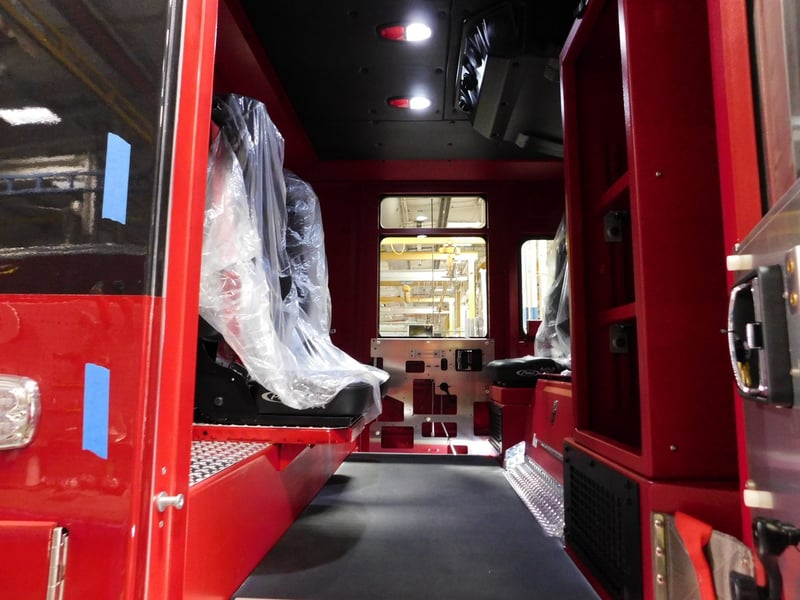 MacQueen Emergency Equipment 05 06 (193) JPG