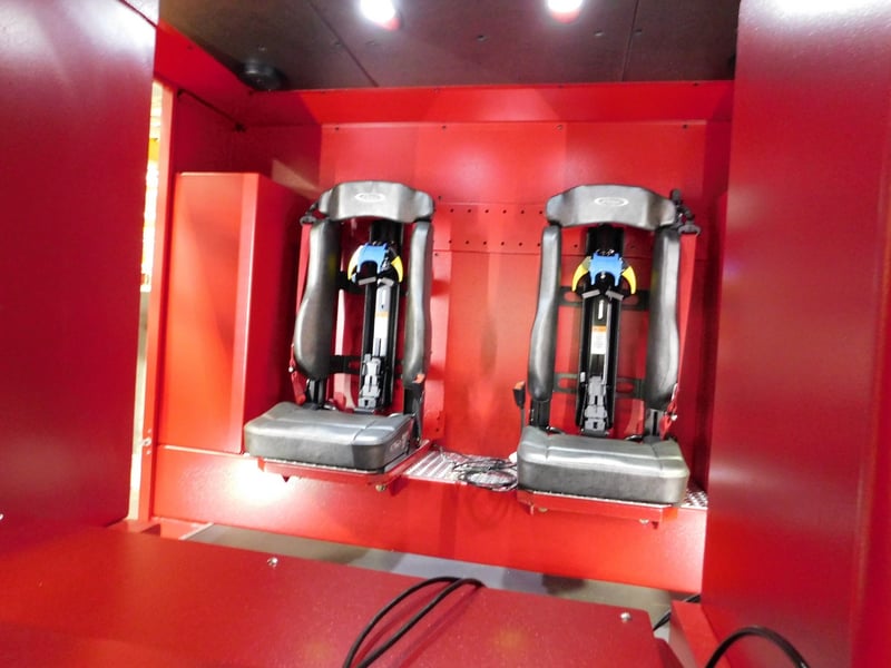 MacQueen Emergency Equipment 05 06 (212) JPG