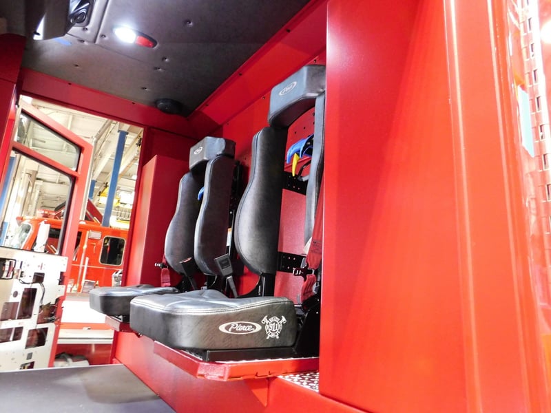 MacQueen Emergency Equipment 05 06 (219) JPG
