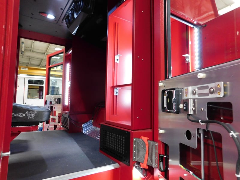 MacQueen Emergency Equipment 05 06 (238) JPG