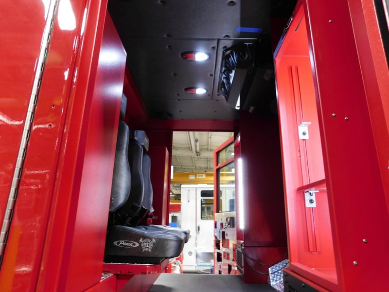 MacQueen Emergency Equipment 05 06 (239) JPG