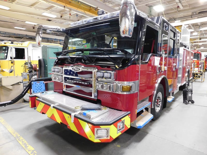 MacQueen Emergency Equipment 05 06 (247) JPG