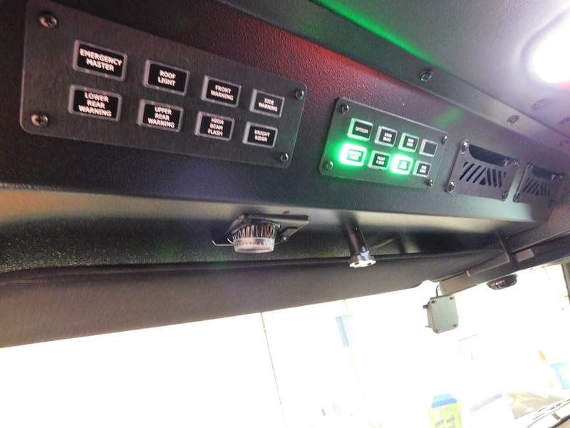 MacQueen Emergency Equipment 05 06 (258) JPG