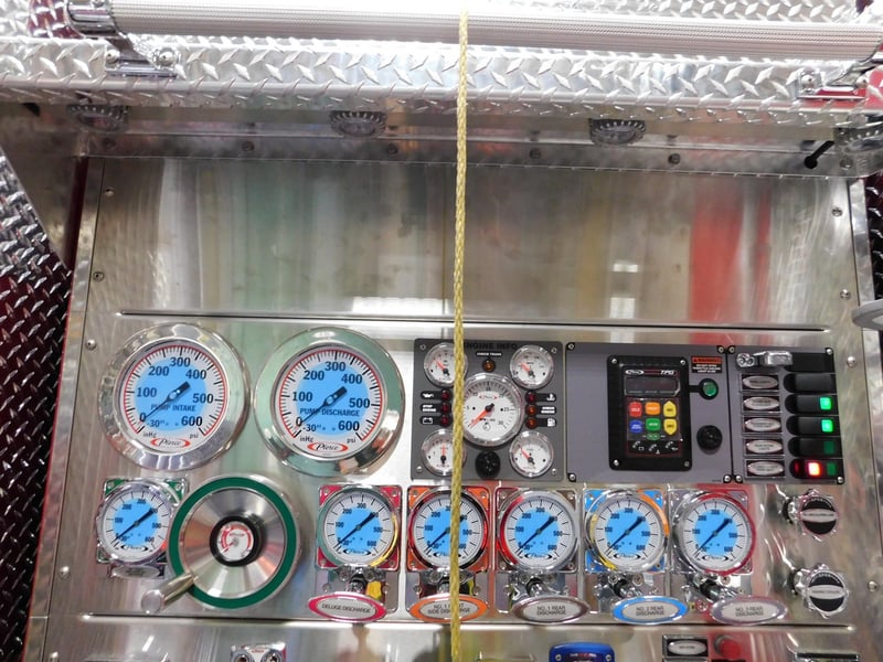 MacQueen Emergency Equipment 05 06 (269) JPG