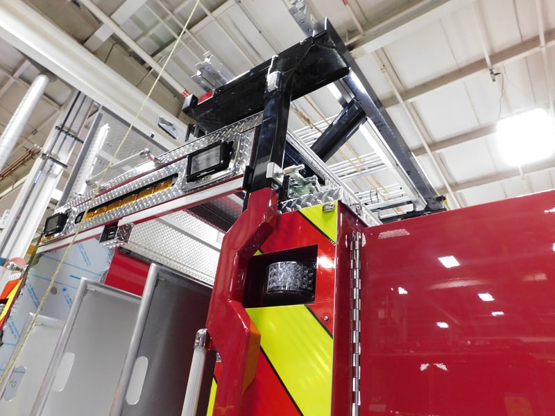 MacQueen Emergency Equipment 05 06 (282) JPG