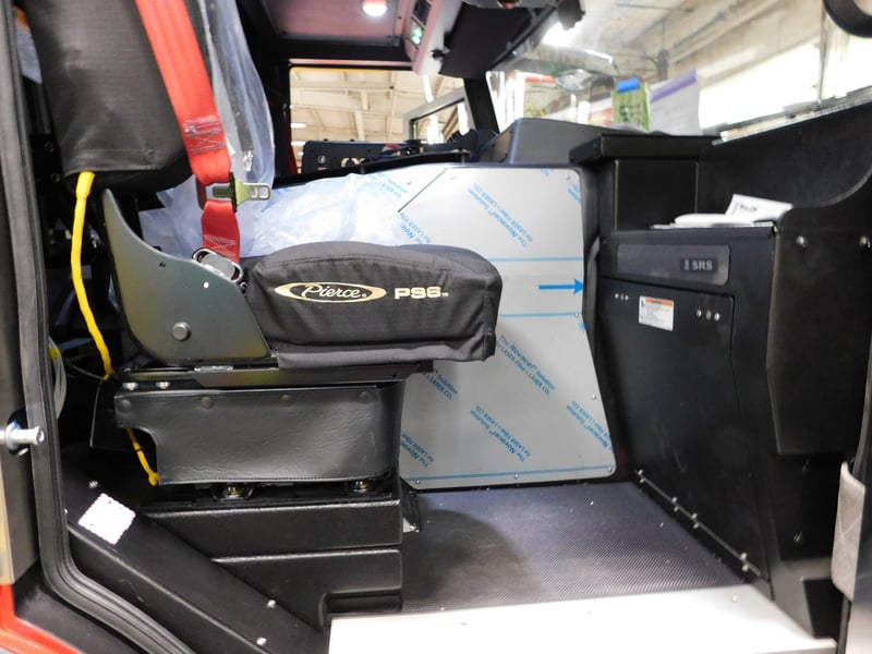 MacQueen Emergency Equipment 05 06 (299) JPG