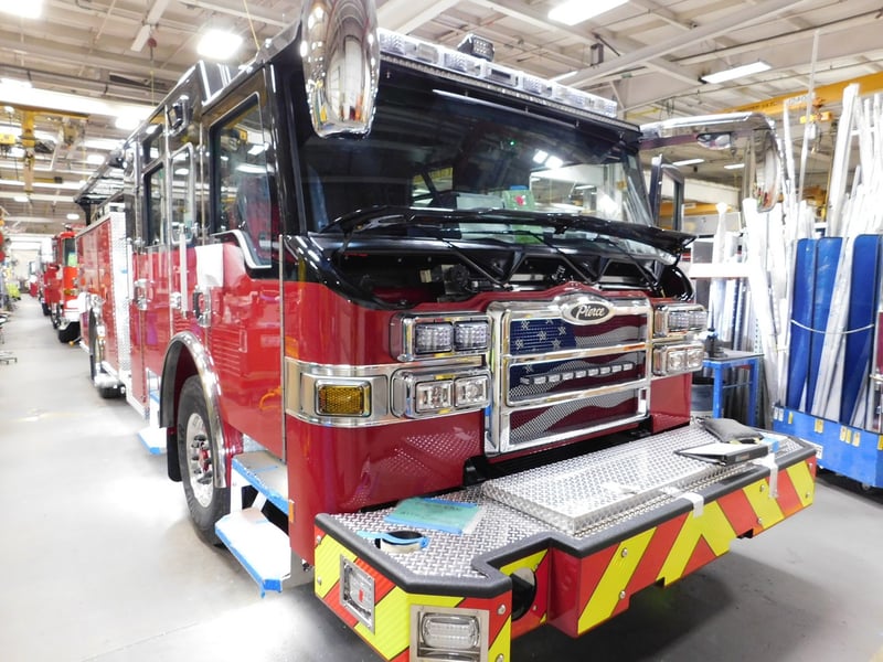 MacQueen Emergency Equipment 05 06 (301) JPG