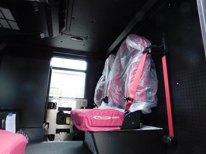 MacQueen Emergency Equipment 05 06 (346) JPG