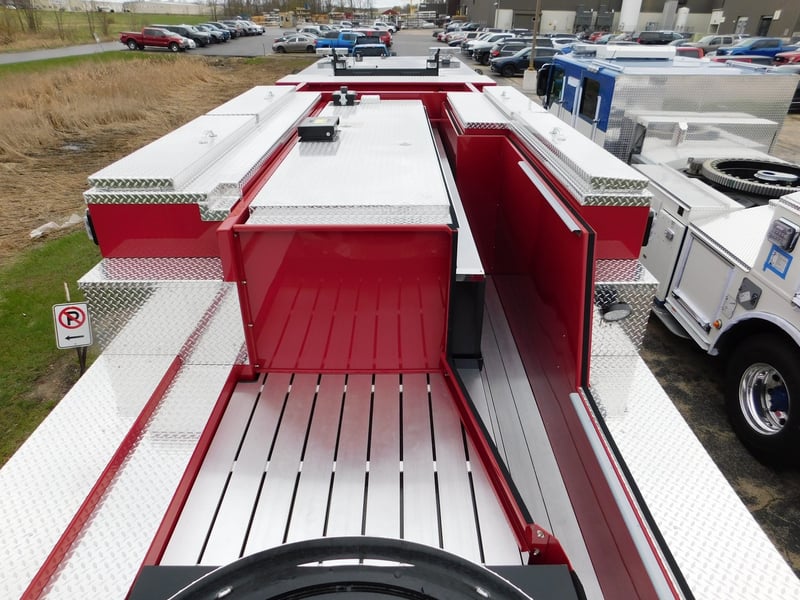 MacQueen Emergency Equipment 05 06 (405) JPG 4