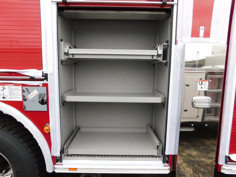 MacQueen Emergency Equipment 05 06 (431) JPG 4