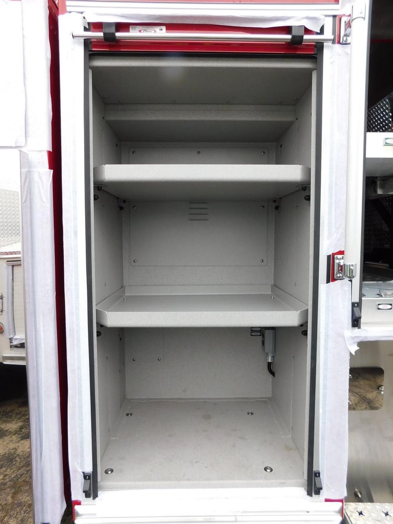 MacQueen Emergency Equipment 05 06 (435) JPG 4