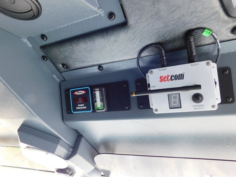 MacQueen Emergency Equipment 05 06 (453) JPG 4