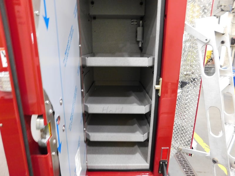 MacQueen Emergency Equipment 05 06 (494) JPG