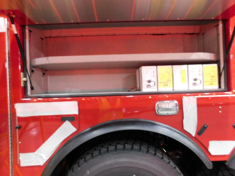 MacQueen Emergency Equipment 05 06 (503) JPG