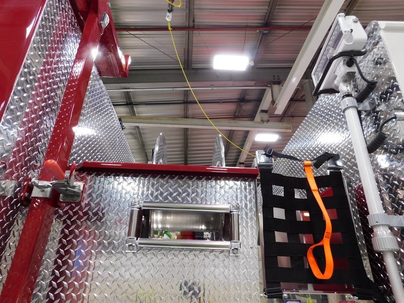 MacQueen Emergency Equipment 05 06 (621) JPG