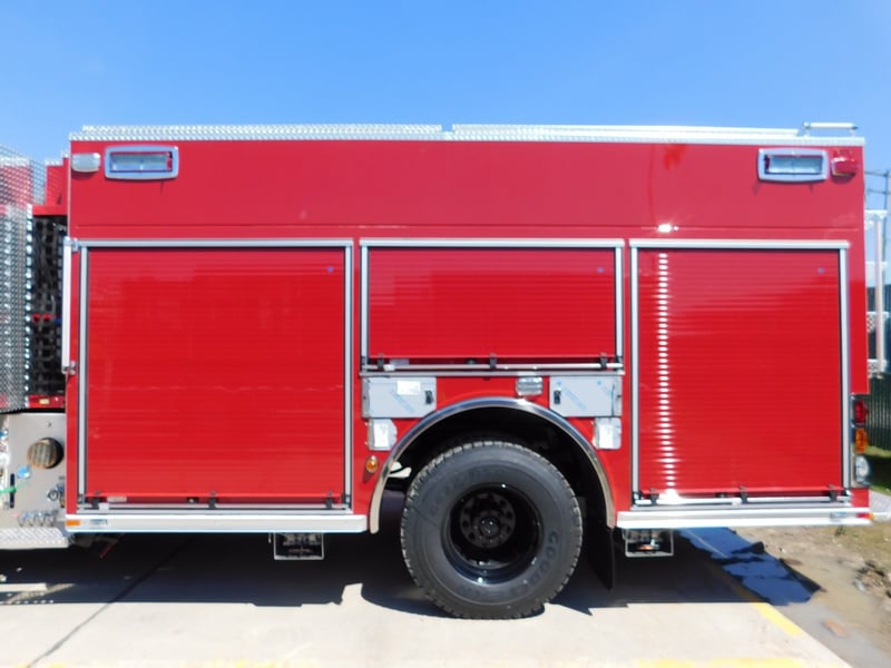 MacQueen Emergency Equipment 05 06 (638) JPG