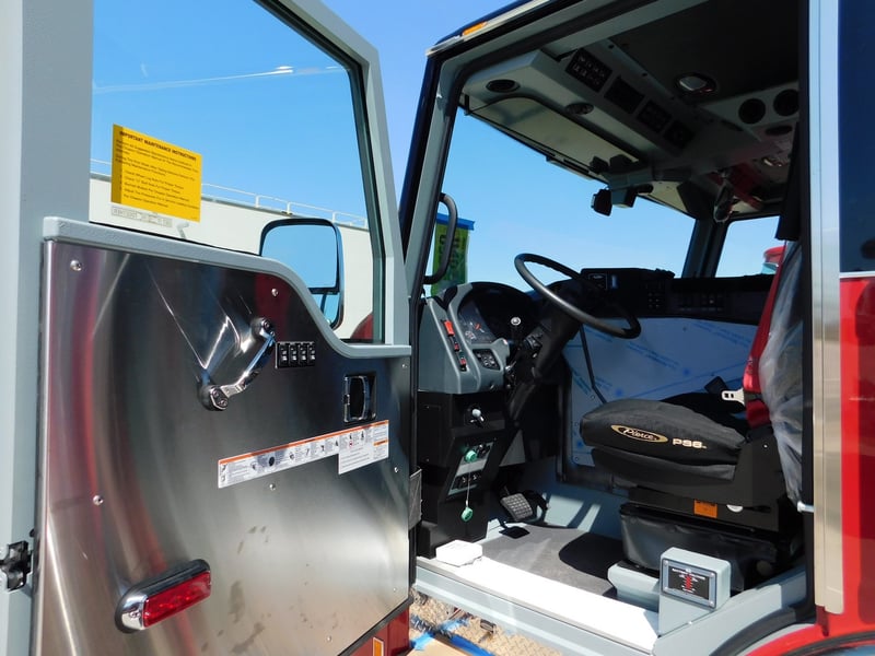 MacQueen Emergency Equipment 05 06 (642) JPG