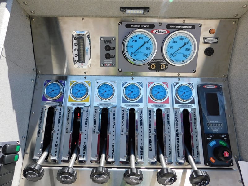 MacQueen Emergency Equipment 05 06 (654) JPG