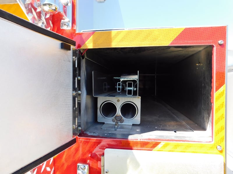 MacQueen Emergency Equipment 05 06 (662) JPG
