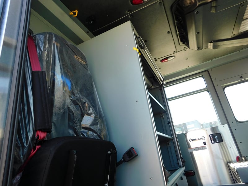 MacQueen Emergency Equipment 05 06 (672) JPG