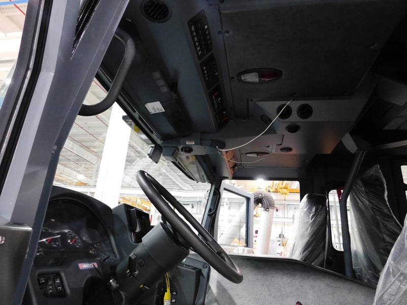MacQueen Emergency Equipment 05 06 (706) JPG