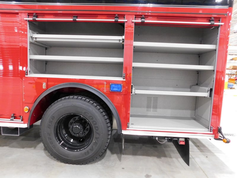 MacQueen Emergency Equipment 05 06 (720) JPG