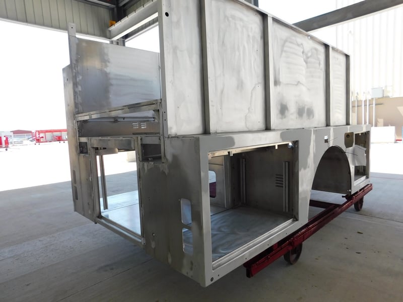 MacQueen Emergency Equipment 05 06 (747) JPG