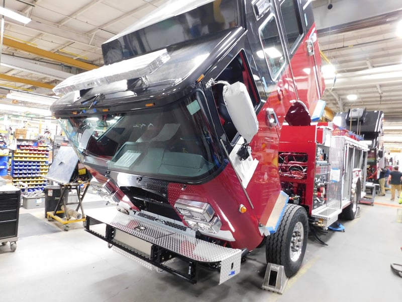 MacQueen Emergency Equipment 05 06 (751) JPG