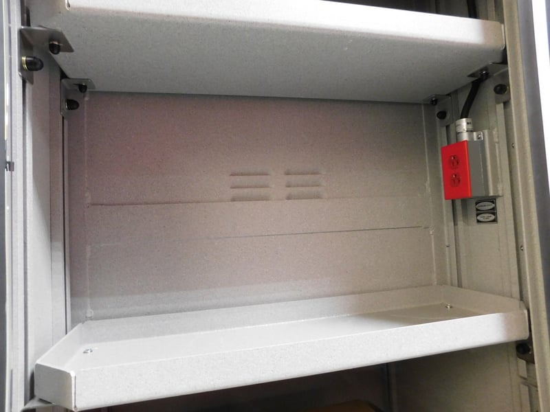 MacQueen Emergency Equipment 05 06 (784) JPG
