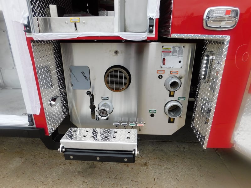 MacQueen Emergency Equipment 06 17 (132) jpg