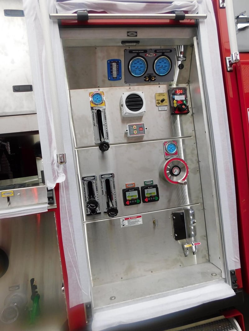 MacQueen Emergency Equipment 06 17 (152) jpg