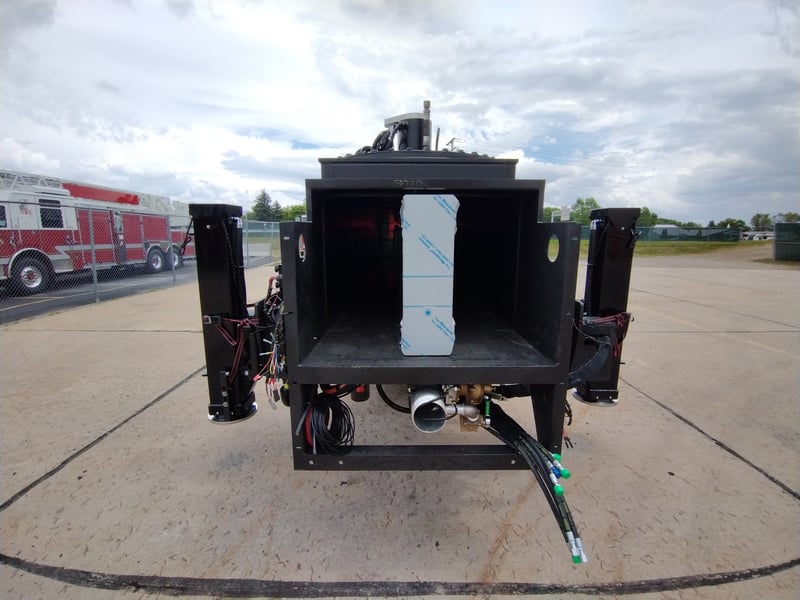MacQueen Emergency Equipment 07 01 (143) jpg