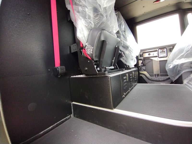 MacQueen Emergency Equipment 07 01 (151) jpg
