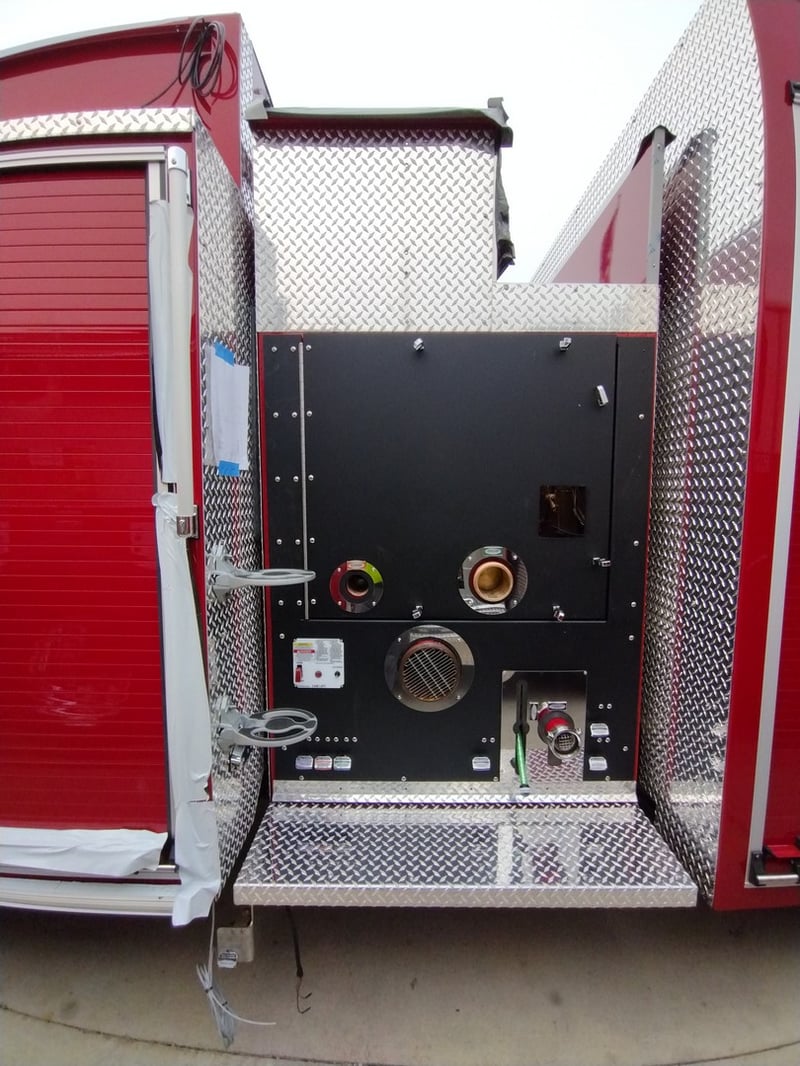 MacQueen Emergency Equipment 07 01 (253) jpg