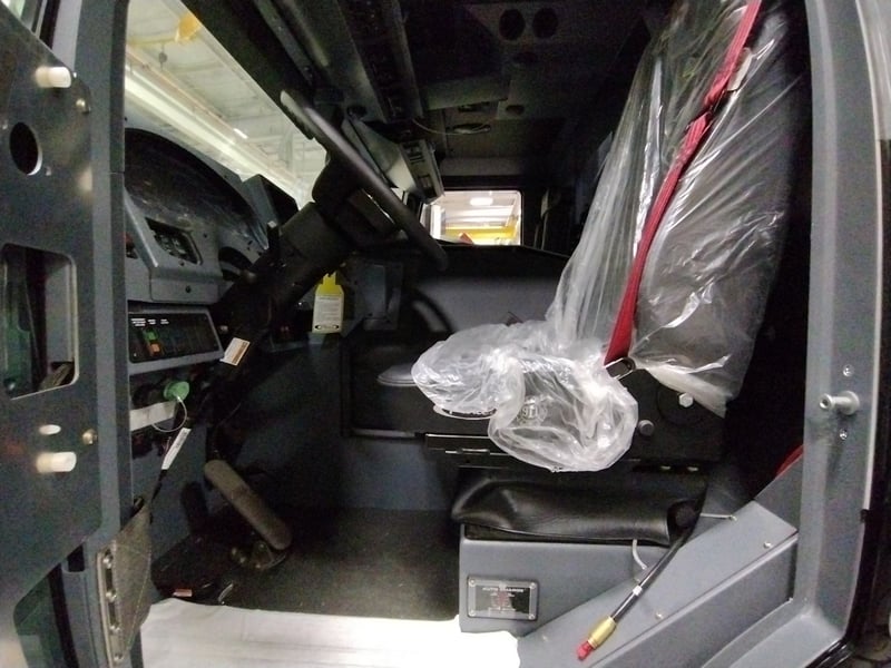 MacQueen Emergency Equipment 07 01 (358) jpg