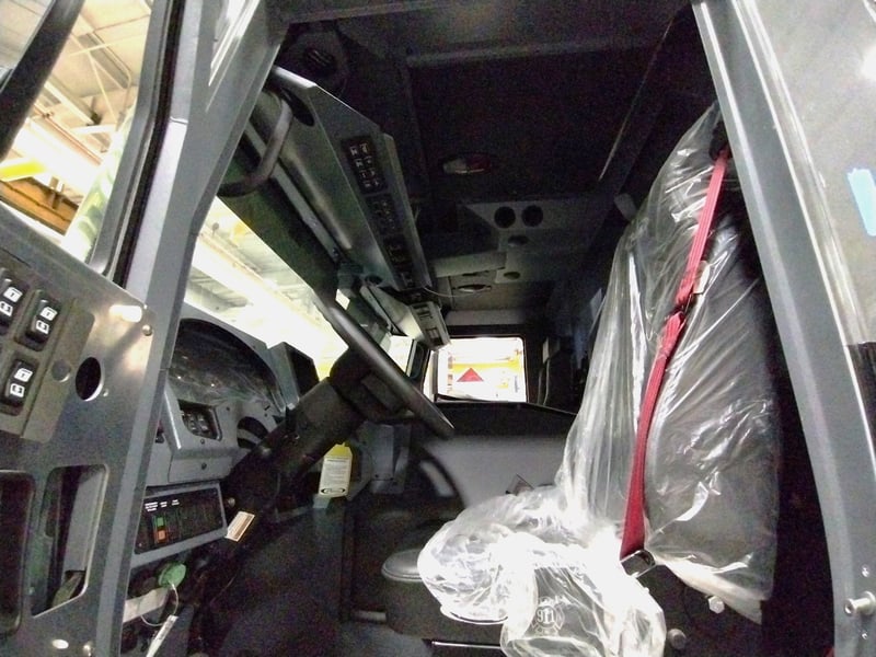 MacQueen Emergency Equipment 07 01 (359) jpg